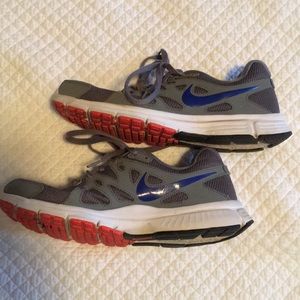 Men’s Nike shoes
